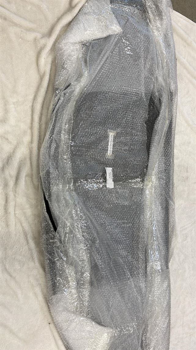 aston-martin-vantage-v12-gt3-diverse-spare-pa