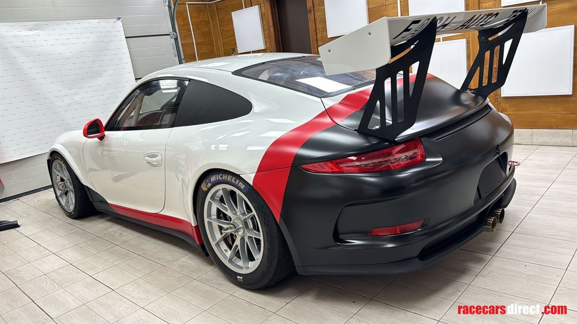 porsche-911-gt3-cup-9911---ex-earl-bamber