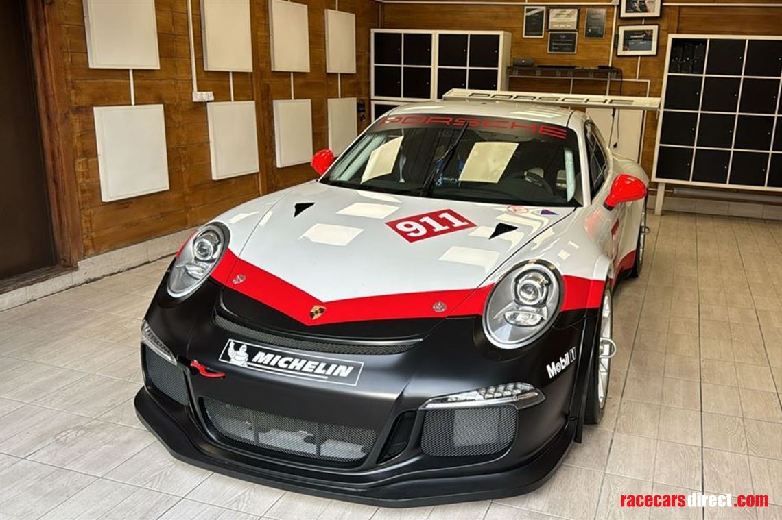 porsche-911-gt3-cup-9911---ex-earl-bamber