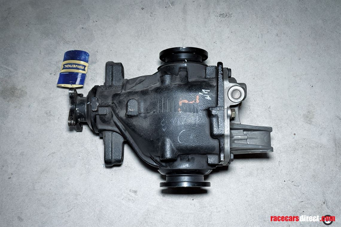 bmw-320i-e46-wtcc-differential-500-km