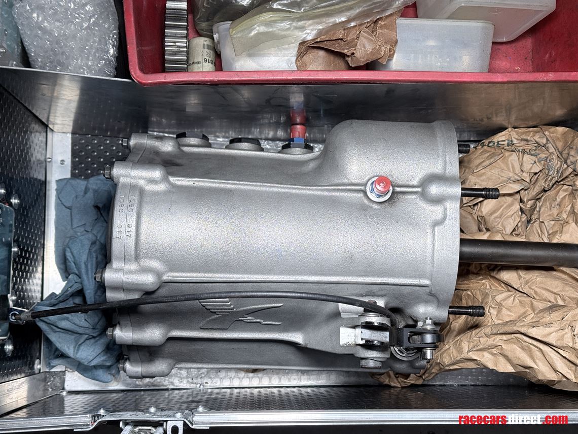 bmw-320si-e90-wtcc-parts