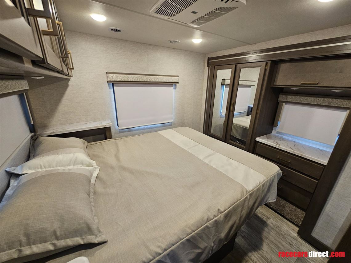 2026-thor-chateau-31e