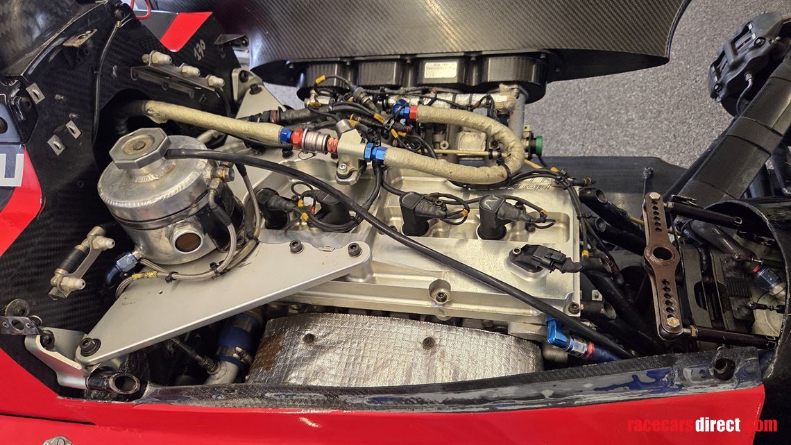 dallara-f317-toyota-piedrafita-34mm-ex-kvyat