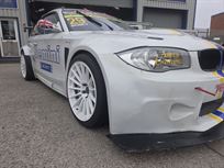 bmw-1-series-race-car-may-split