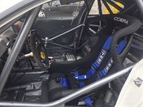 bmw-1-series-race-car-may-split