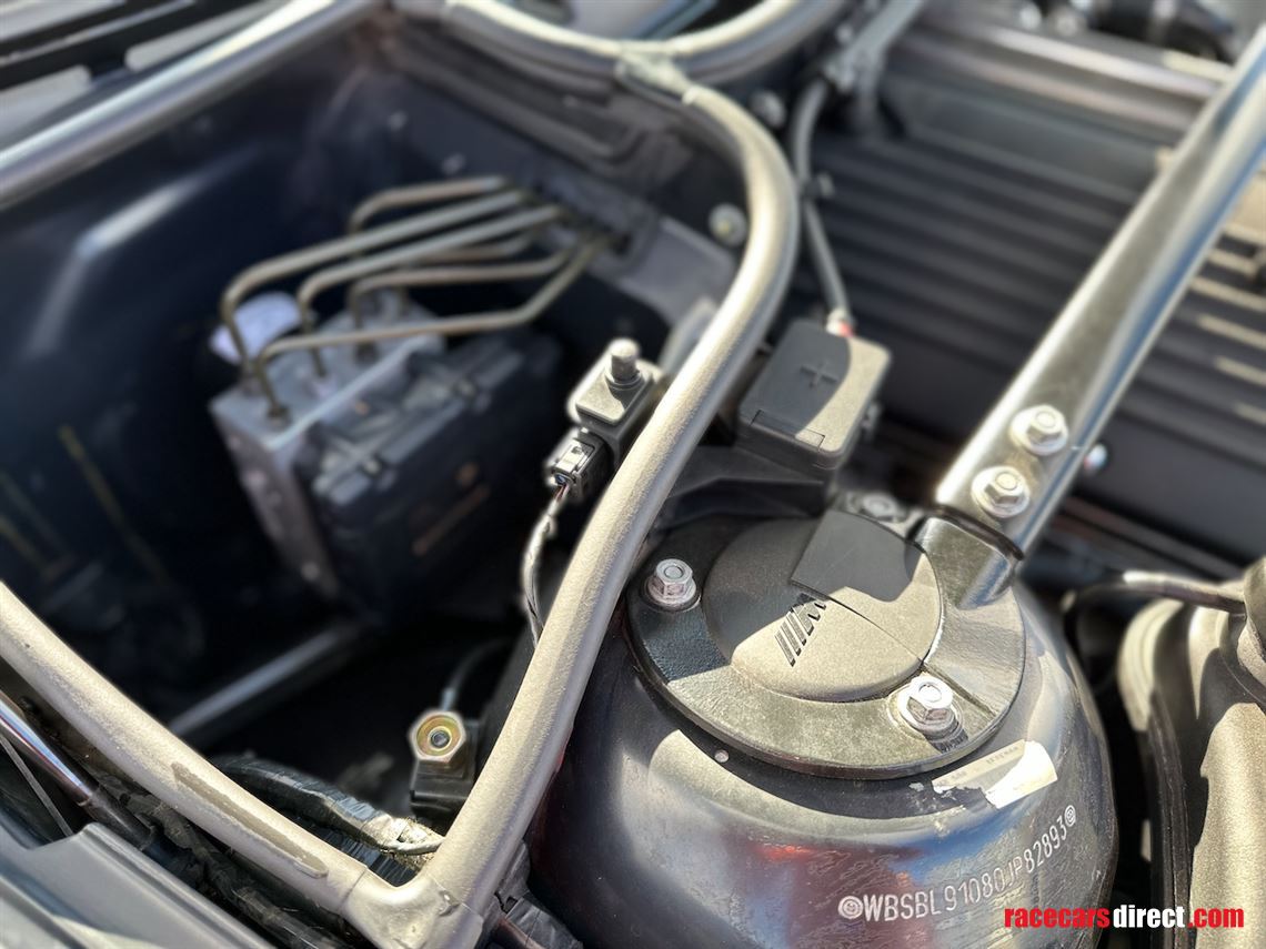 100-oem-bmw-m3-e46---collector-condition