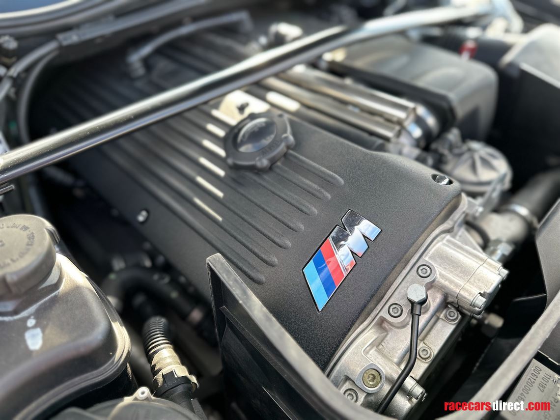 100-oem-bmw-m3-e46---collector-condition