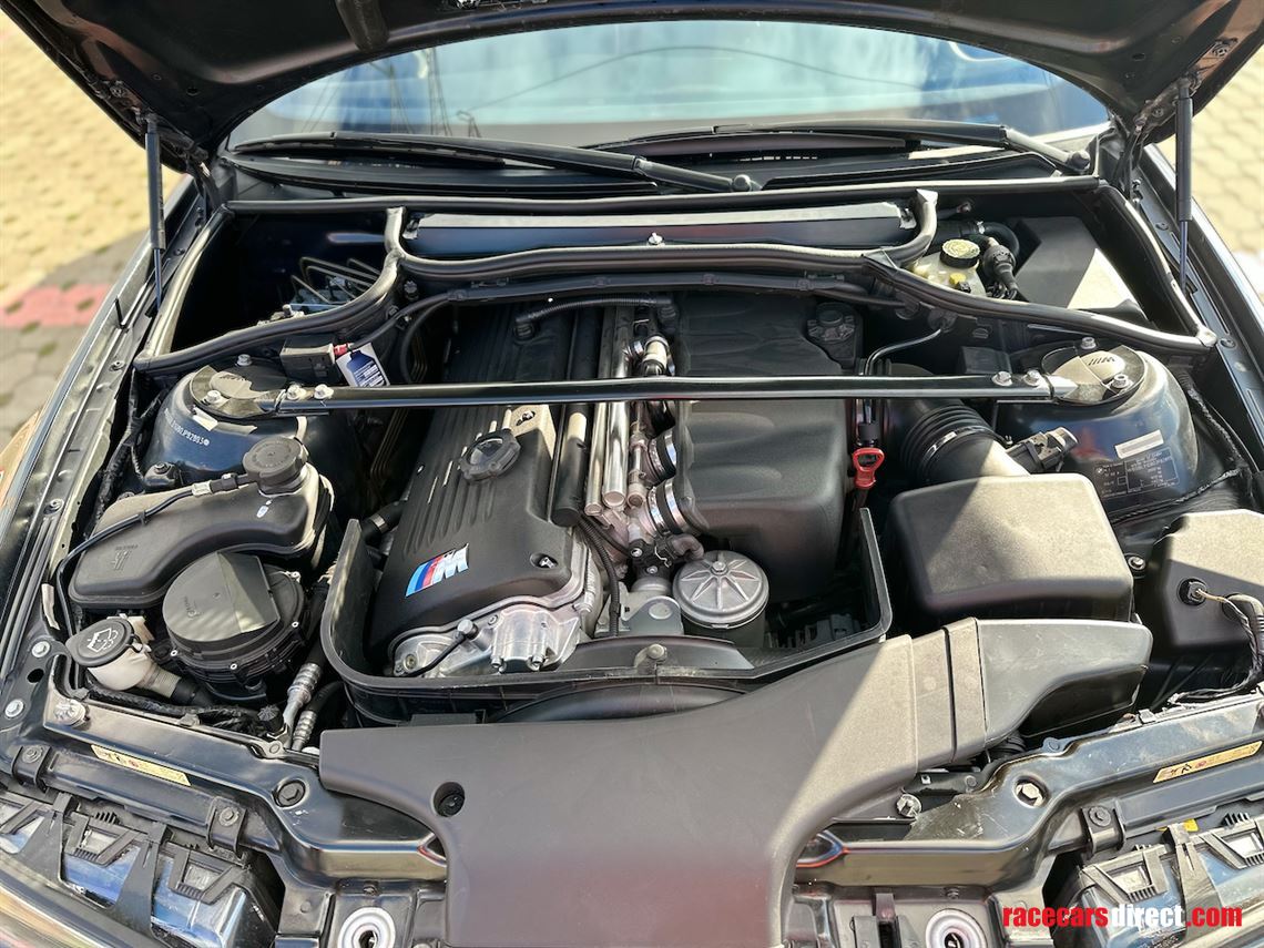 100-oem-bmw-m3-e46---collector-condition