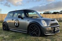 mini-r53-cooper-s-brian-james-trailer