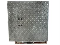 intercom-swi-scales-flight-case