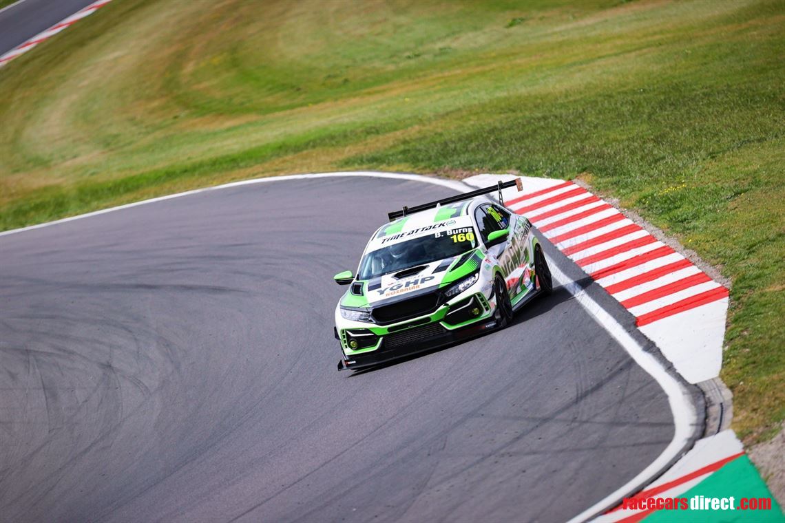 race-ready-honda-civic-type-r---fk8