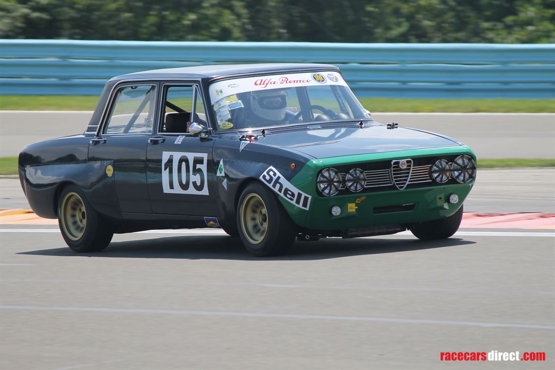 alfa-romeo-2000-berlina-outlaw