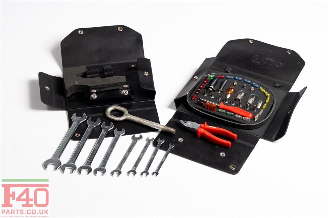 ferrari-f50-toolkit-set
