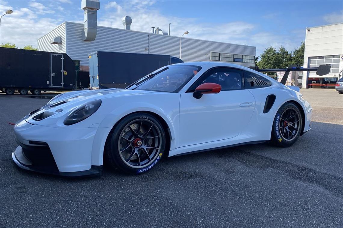 porsche-992-gt3-cup