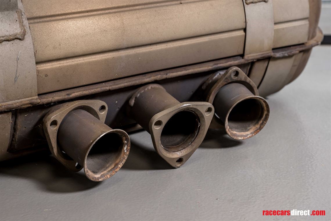 ferrari-f40-exhaust