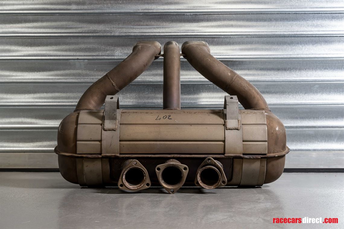 ferrari-f40-exhaust