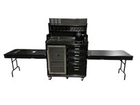 hospitality-flight-case-all-black-theme