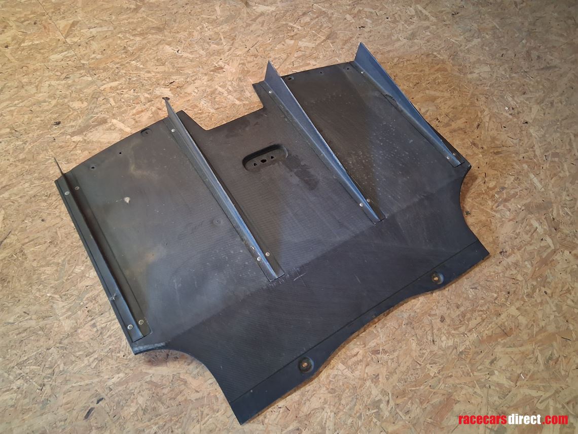 carbon-diffuser-porsche-991-gt-cup