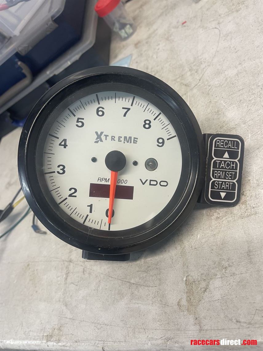 vdo-xtreme-rev-counter