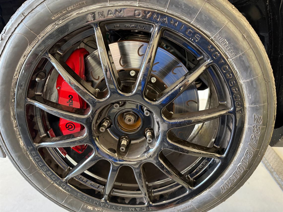 renault-clio-mk3-racetrack-car