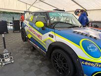 mini-jcw-challenge-car