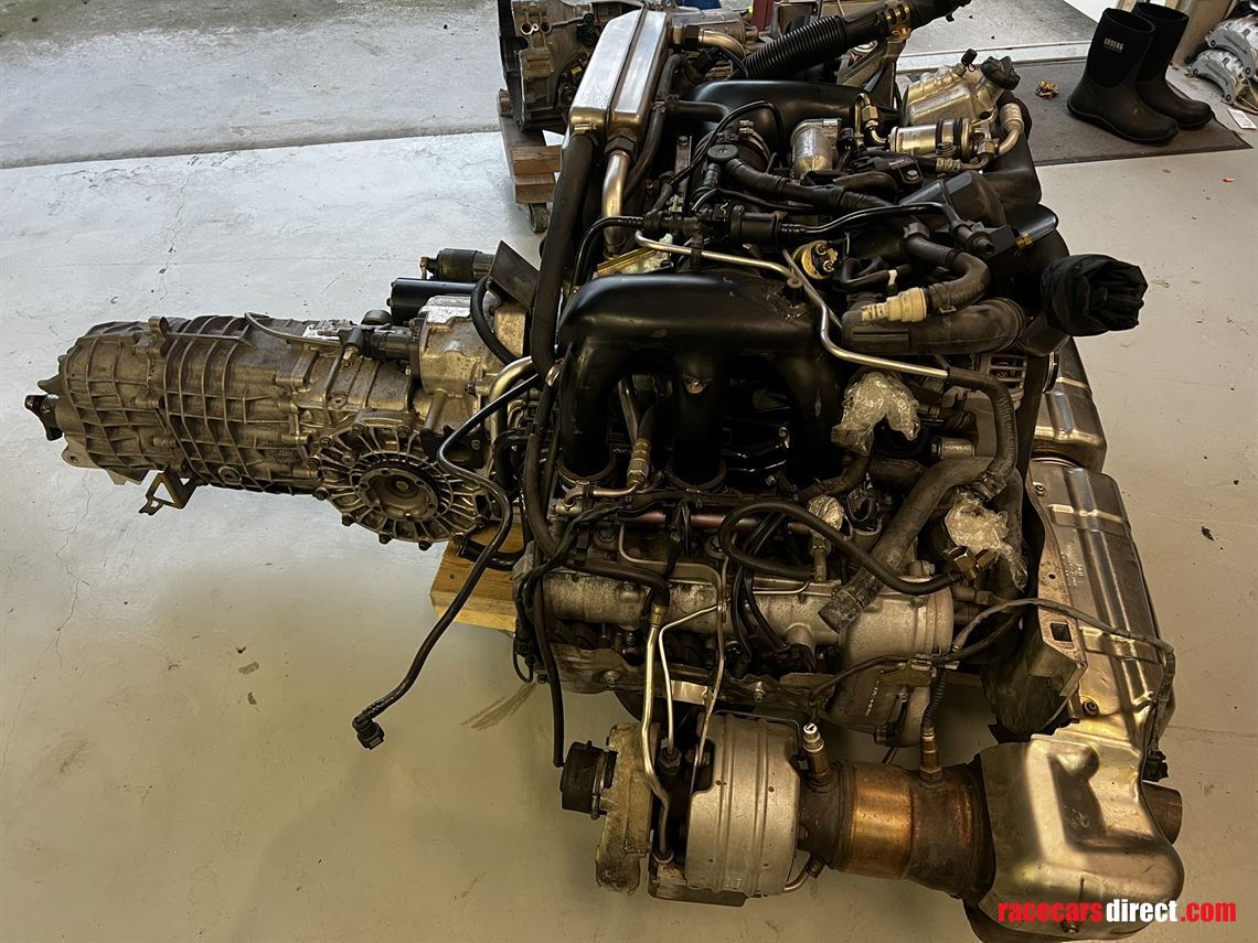 porsche-996-turbo-engine-transmission