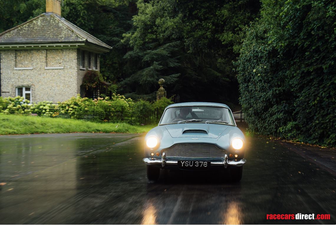 1961-aston-martin-db4-series-iii-vantage