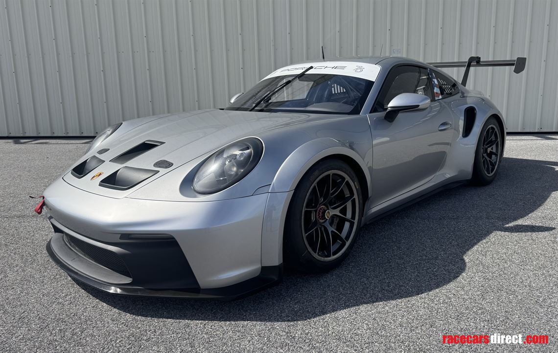porsche-992-gt-3-cup-car