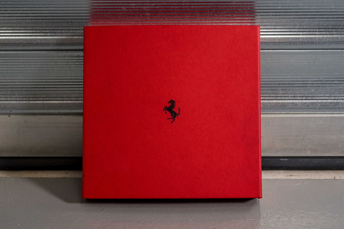 ferrari-scuderia-shield-plaque