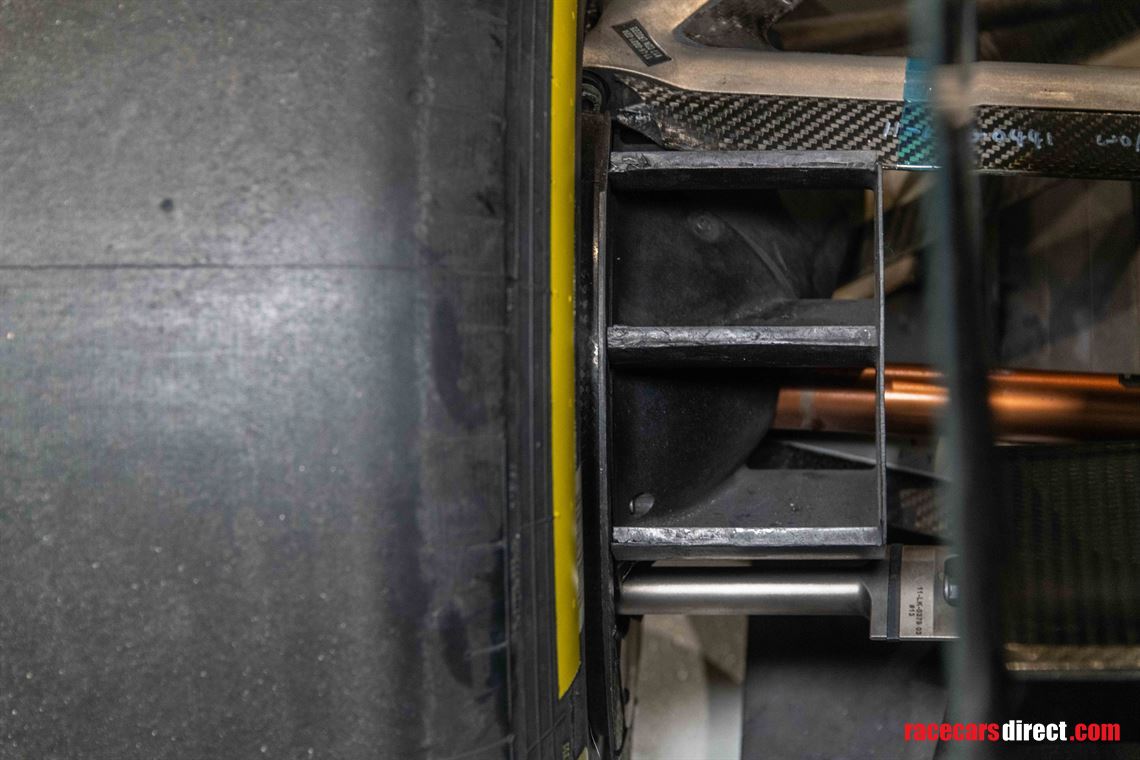 formula-1-lotus-t128---rolling-chassis