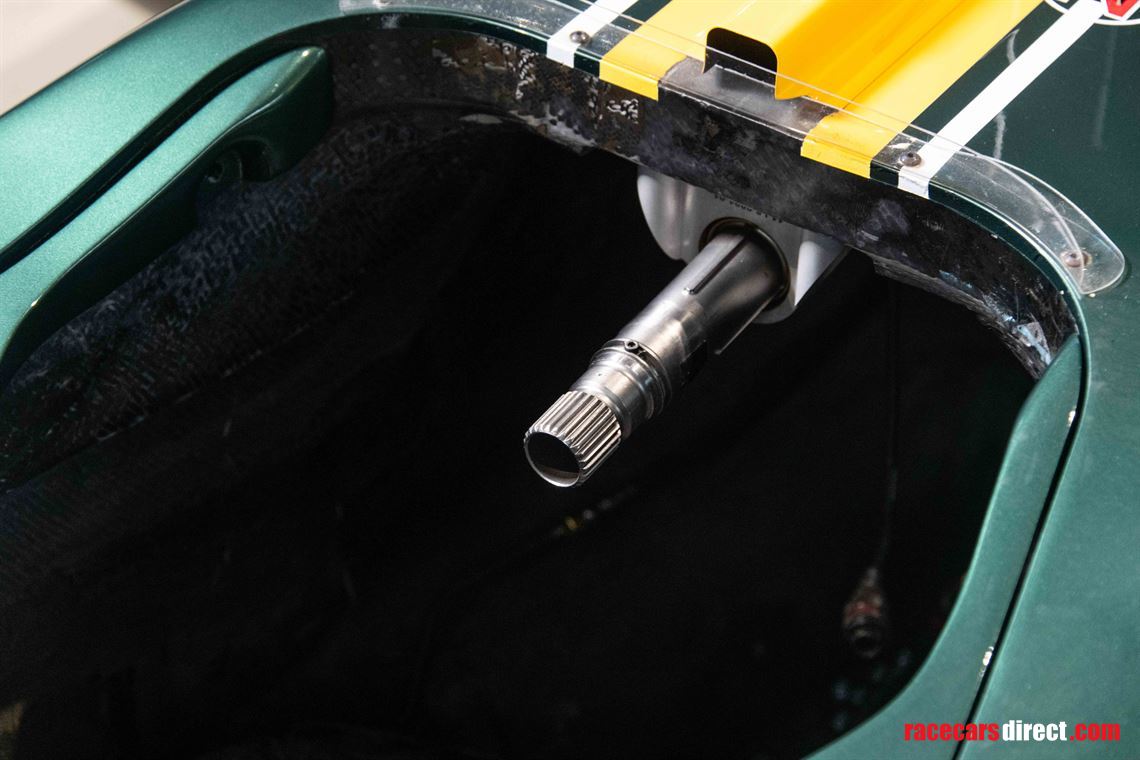 formula-1-lotus-t128---rolling-chassis