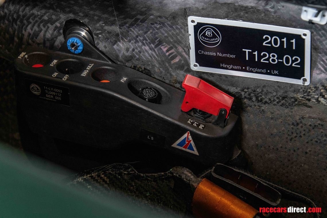 formula-1-lotus-t128---rolling-chassis