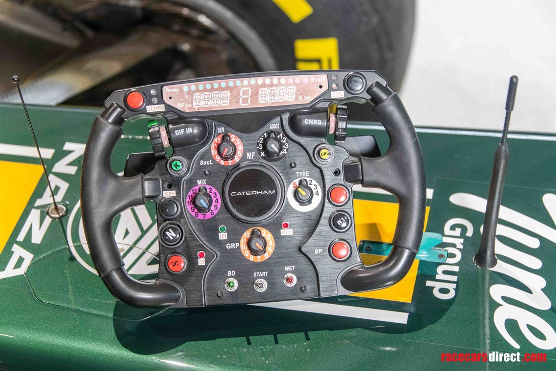 formula-1-lotus-t128---rolling-chassis