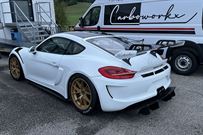 porsche-981-cayman-gt4-trackdaystreet