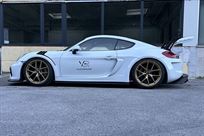 porsche-981-cayman-gt4-trackdaystreet