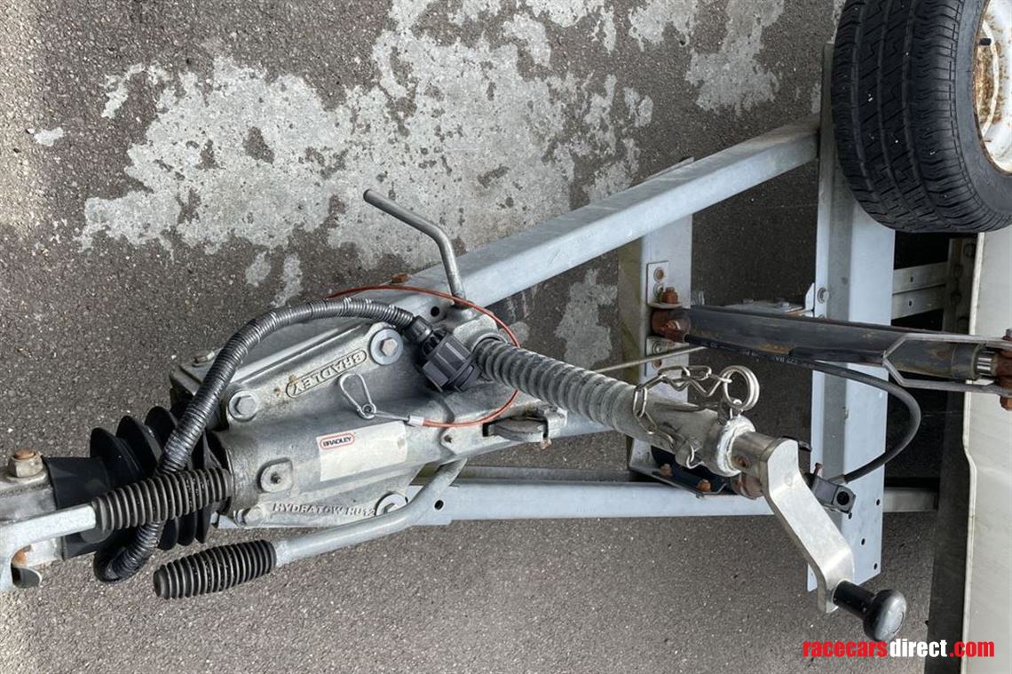 woodford-rl6000-trailer