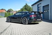 aston-martin-vantage-gt4-2009