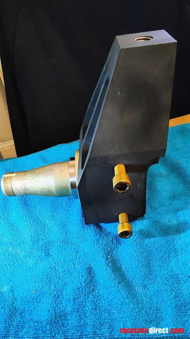 a-pair-of-universal-uprights-stub-axels-and-h