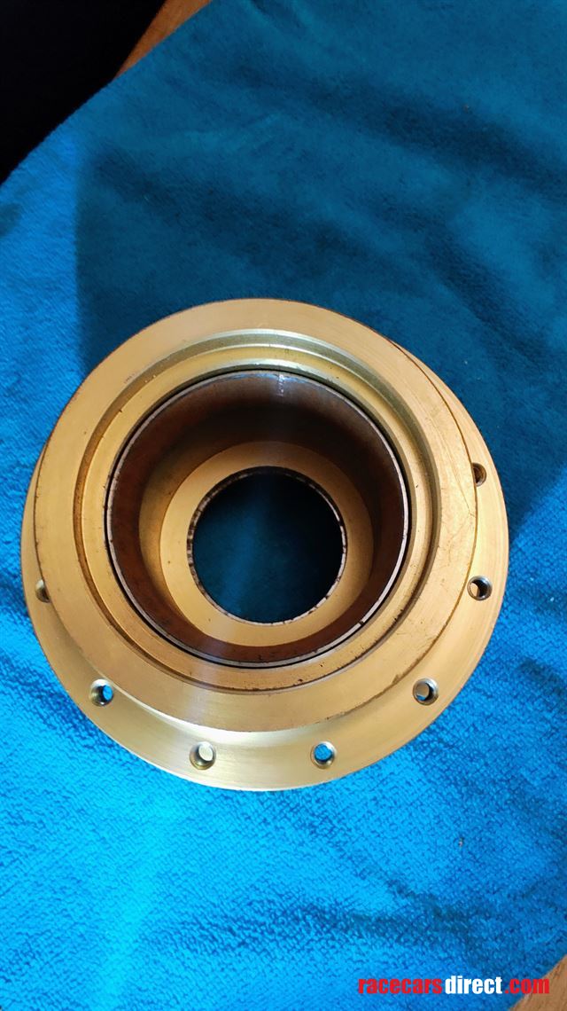 a-pair-of-universal-uprights-stub-axels-and-h