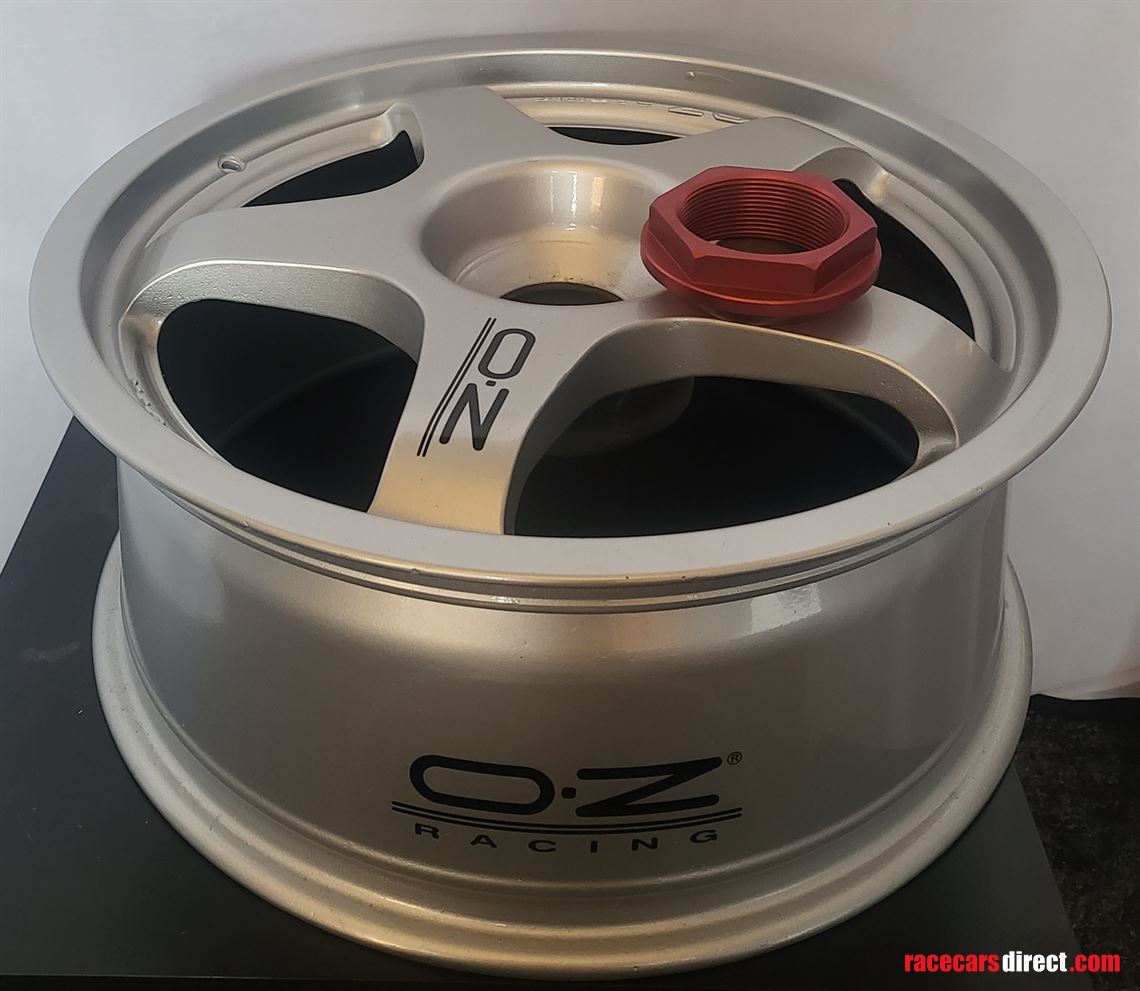 oz-racing-wheels-8-x-18-magnesium-centre-lock