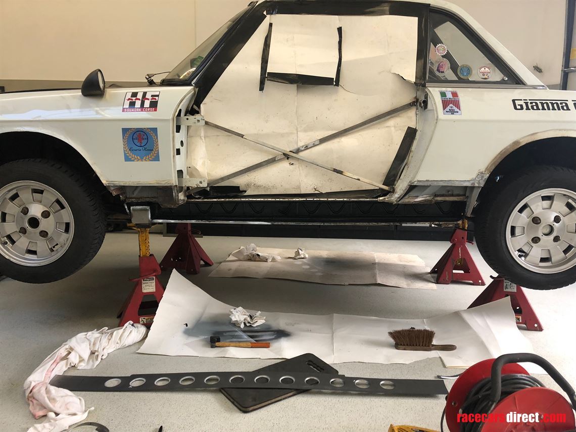 lancia-fulvia-coupe-13-for-regularity-rallyin