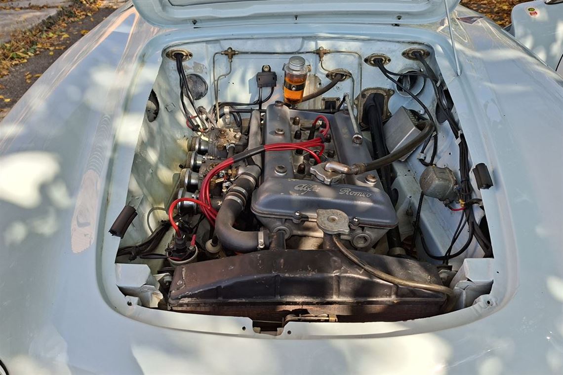 alfa-romeo-spider-veloce-swb-1958-mille-migli