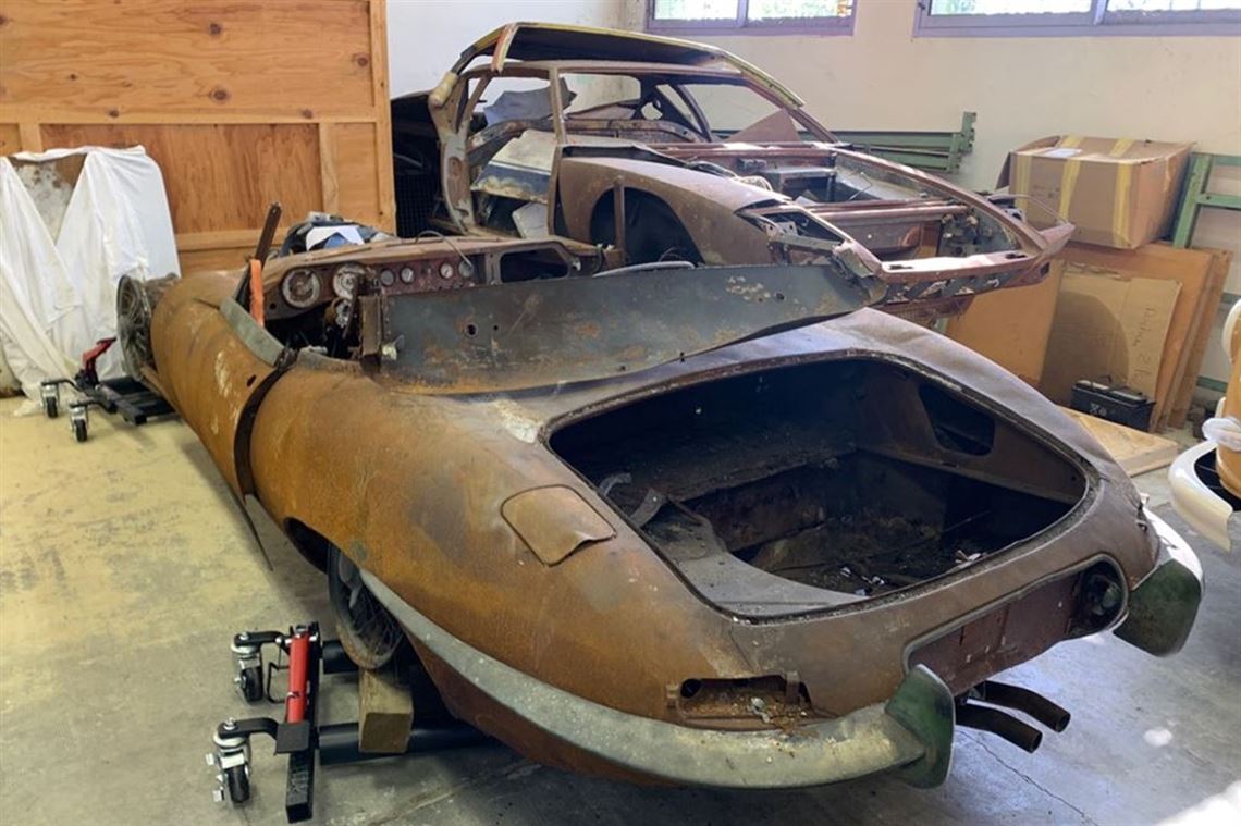 jaguar-type-e-1965-roaster