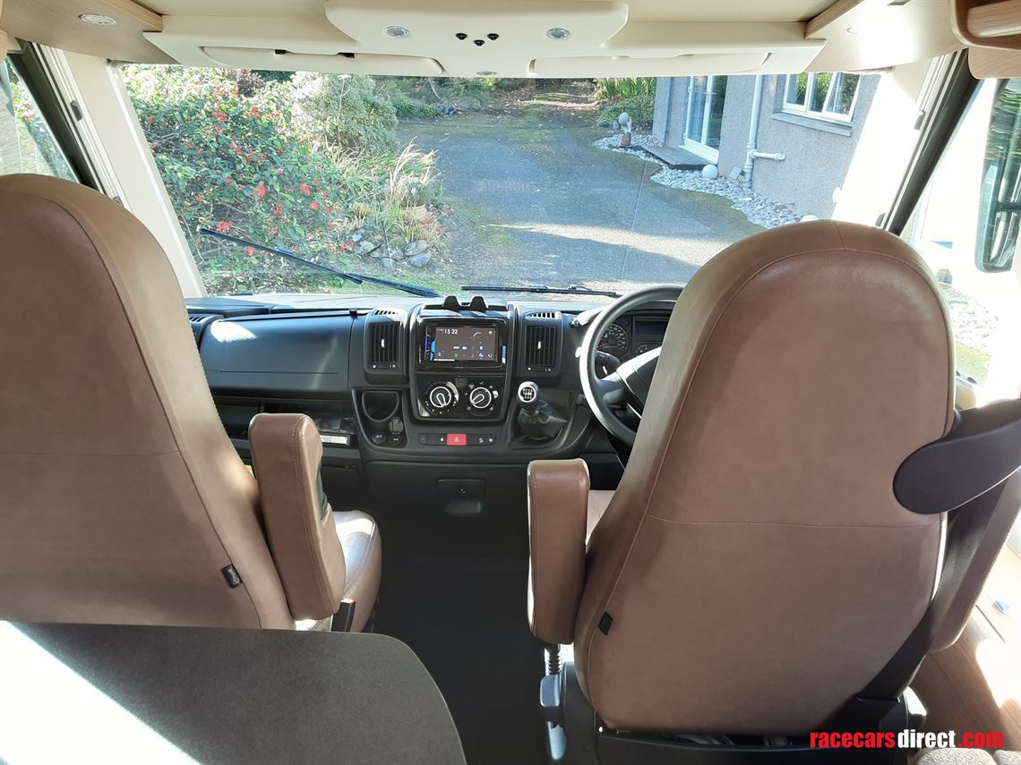 carthago-malibu-i441-2019-tow-bar-awning-240v