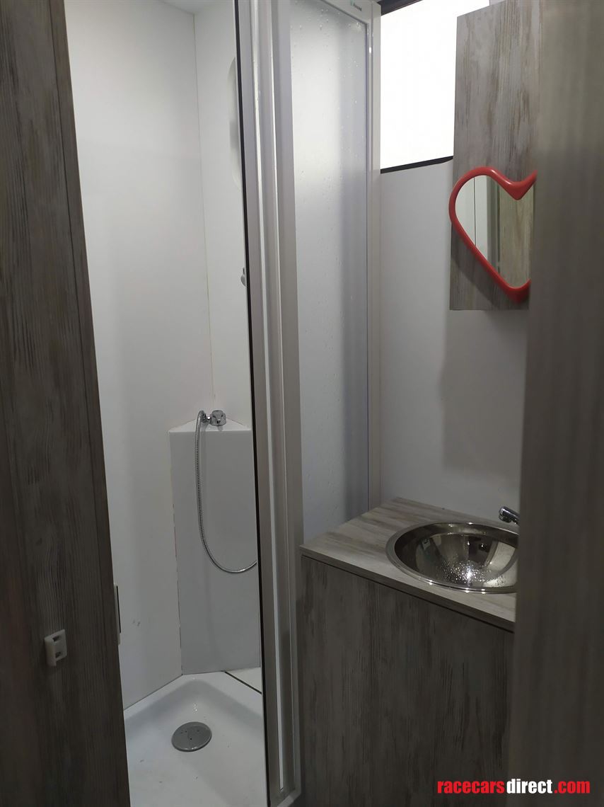 mercedes-benz-atego-823-camper-6-seats