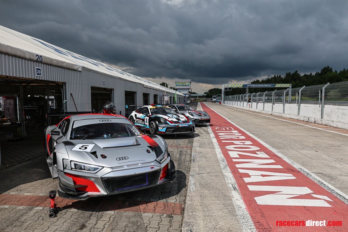 2022-audi-r8-lms-gt3-evo-ii