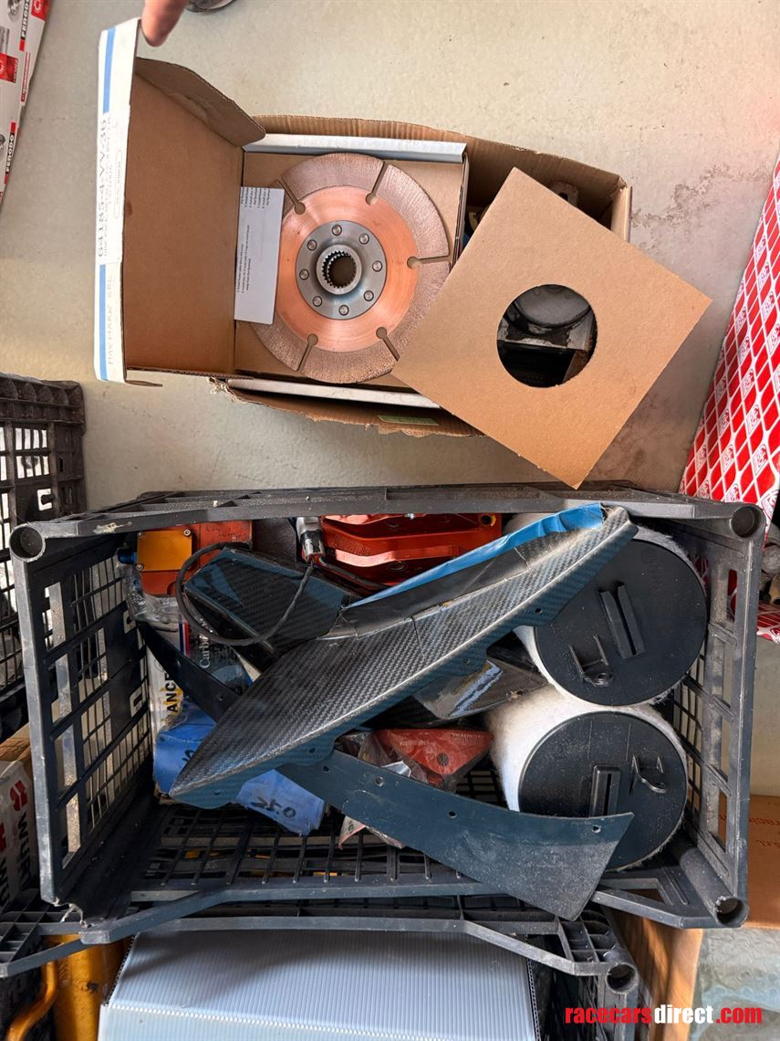 2010-lamborghini-gallardo-gt3-560-reiter-engi