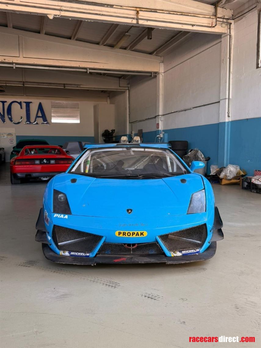 2010-lamborghini-gallardo-gt3-560-reiter-engi