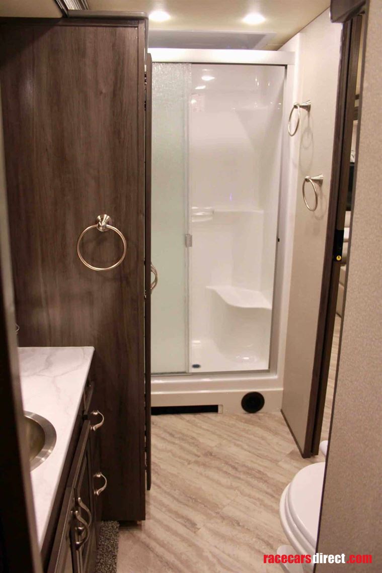 fleetwood-bounder-35p-motorhome-for-sale