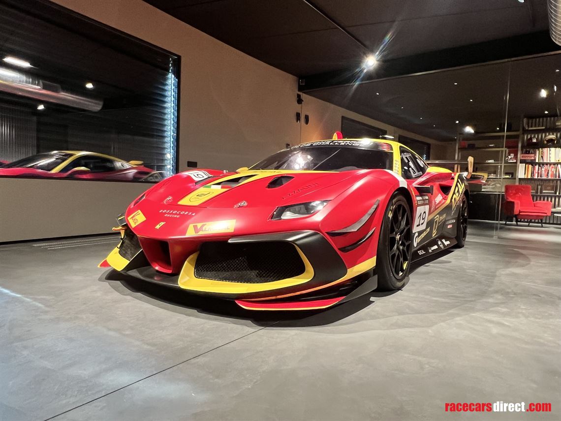 ferrari-488-challenge-evo-2022-race-ready-vat